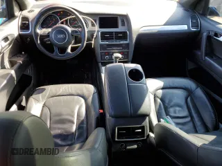 2014 Audi Q7 z VIN WA1DMCFE7ED013445, wystawiony jako Copart lot #49582255 z przebiegiem 258 648 mil mil oraz Szkoda całkowita • Salvage title. Historia ofert i sprzedaży dostępna na DreamBid. Obrazek 8.
