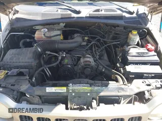 2005 Jeep Liberty Sport with VIN 1J4GL48K35W568972, listed as a IAAI auction lot 41980884 with 198,430 mi miles and . Bid and sale history available at DreamBid. Image 10.