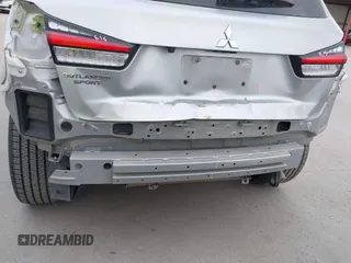 2021 Mitsubishi Outlander ES z VIN JA4APUAU1MU014152, wystawiony jako IAAI lot #41689335 z przebiegiem 112 374 mil mil oraz . Historia ofert i sprzedaży dostępna na DreamBid. Obrazek 6.