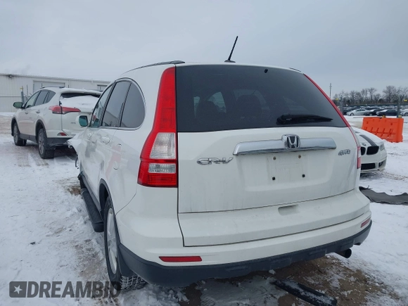 2011 Honda CR-V EX-L with VIN 5J6RE4H78BL023202, listed as a IAAI auction lot 41587779 with 111,165 mi miles. Bid and sale history available at carsss.com. Image 3.