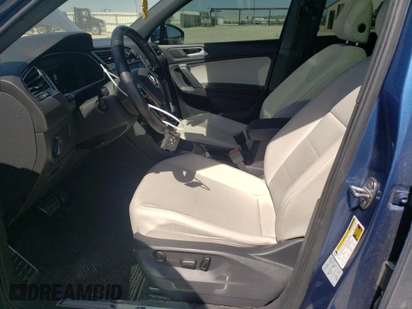 2019 Volkswagen Tiguan SE with VIN 3VV3B7AX4KM061848, listed as a Copart auction lot 49978745 with 100,295 mi miles and Salvage Title. Bid and sale history available at DreamBid. Image 7.