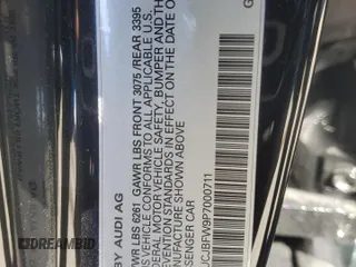 2023 Audi e-tron GT Premium Plus z VIN WAUCJBFW9P7000711, wystawiony jako Copart lot #47349234 z przebiegiem 4714 mil mil oraz . Historia ofert i sprzedaży dostępna na DreamBid. Obrazek 12.