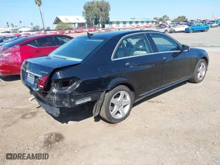 2015 Mercedes-Benz E-Class E 250 BlueTEC Luxury with VIN WDDHF0EB5FB120603, listed as a IAAI auction lot 41836068 with 112,264 mi miles. Bid and sale history available at carsss.com. Image 4.