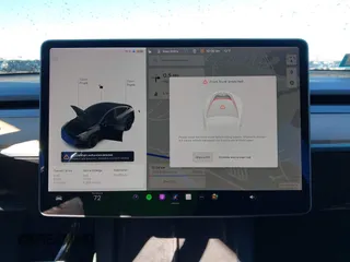 2022 Tesla Model Y Performance with VIN 7SAYGDEFXNF313636, listed as a IAAI auction lot 41660019 with 30,258 mi miles and . Bid and sale history available at DreamBid. Image 7.