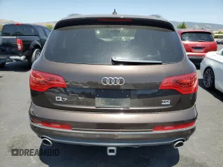 2013 Audi Q7 Premium Plus z VIN WA1LMAFEXDD013454, wystawiony jako Copart lot #61306685 z przebiegiem 171 387 mil mil oraz Czysty tytuł • Clean title. Historia ofert i sprzedaży dostępna na DreamBid. Obrazek 6.