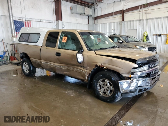 2001 Chevrolet Silverado 1500 LS with VIN 1GCEK19T51E127687, listed as a Copart auction lot 52700045 with Not Provided miles and Non Repairable. Bid and sale history available at DreamBid. Image 4.