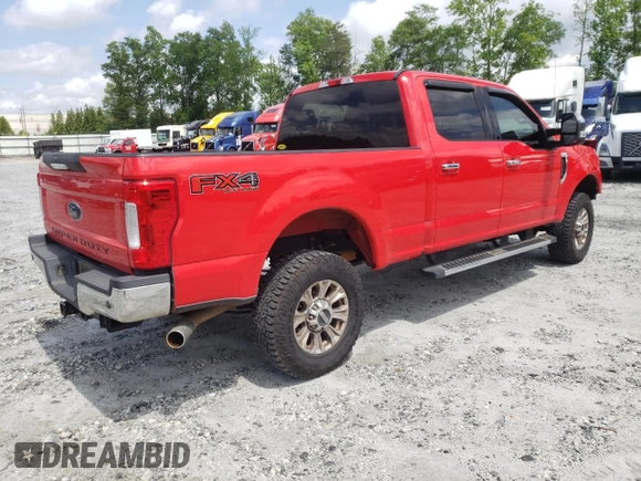 2018 Ford F-250 XL z VIN 1FT7W2B6XJEC16792, wystawiony jako Copart lot #54939215 z przebiegiem 130 610 mil mil oraz Szkoda całkowita • Salvage title. Historia ofert i sprzedaży dostępna na DreamBid. Obrazek 3.