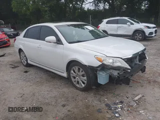 2011 Toyota Avalon with VIN 4T1BK3DB9BU395500, listed as a IAAI auction lot 42645424 with 73,178 mi miles and . Bid and sale history available at DreamBid. Image 1.