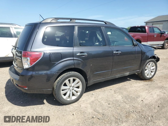 2013 Subaru Forester X Limited z VIN JF2SHAFC6DH409072, wystawiony jako Copart lot #60941695 z przebiegiem 111 012 mil mil oraz Czysty tytuł • Clean title. Historia ofert i sprzedaży dostępna na DreamBid. Obrazek 3.