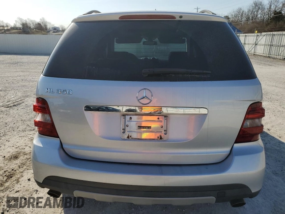2006 Mercedes-Benz M 350 with VIN 4JGBB86E86A017230, listed as a Copart auction lot 45532555 with 118,830 mi miles and Salvage Title. Bid and sale history available at DreamBid. Image 6.