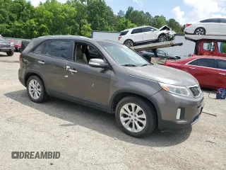 2014 Kia Sorento EX with VIN 5XYKU4A76EG430617, listed as a Copart auction lot 53668855 with 116,961 mi miles and Clean Title. Bid and sale history available at carsss.com. Image 4.