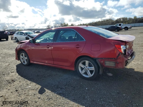 2014 Toyota Camry L with VIN 4T1BF1FK5EU806546, listed as a Copart auction lot 48963185 with 183,986 mi miles and Salvage Title. Bid and sale history available at carsss.com. Image 2.