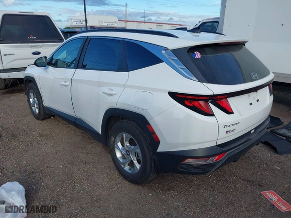 2024 Hyundai Tucson SEL with VIN 5NMJB3DE5RH371478, listed as a IAAI auction lot 41132656 with 11,187 mi miles. Bid and sale history available at carsss.com. Image 3.