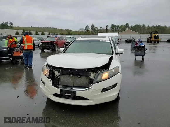 2012 Honda Crosstour EX-L z VIN 5J6TF2H5XCL003184, wystawiony jako Copart lot #56227625 z przebiegiem 206 055 mil mil oraz Szkoda całkowita • Salvage title. Historia ofert i sprzedaży dostępna na DreamBid. Obrazek 13.