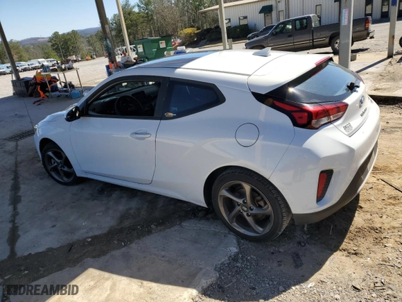 2019 Hyundai Veloster 2.0 with VIN KMHTG6AF7KU017206, listed as a Copart auction lot 48243135 with 104,697 mi miles and Salvage Title. Bid and sale history available at carsss.com. Image 2.