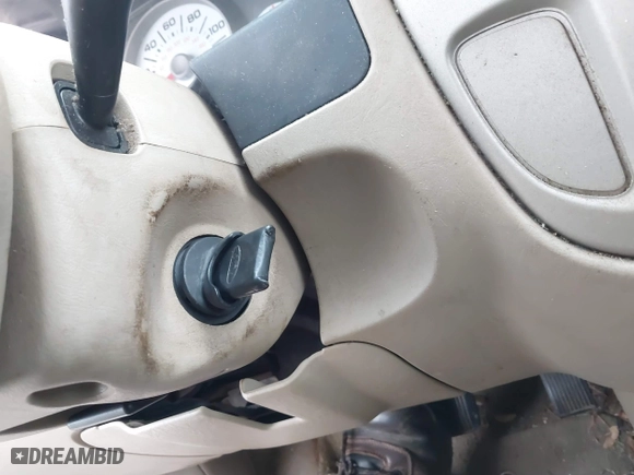 2007 Ford Escape Limited with VIN 1FMCU04137KB25007, listed as a IAAI auction lot 41659193 with 244,073 mi miles. Bid and sale history available at carsss.com. Image 11.