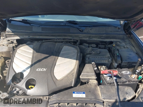 2012 Hyundai Azera with VIN KMHFG4JG0CA138415, listed as a IAAI auction lot 42750561 with 193,993 mi miles and . Bid and sale history available at DreamBid. Image 10.