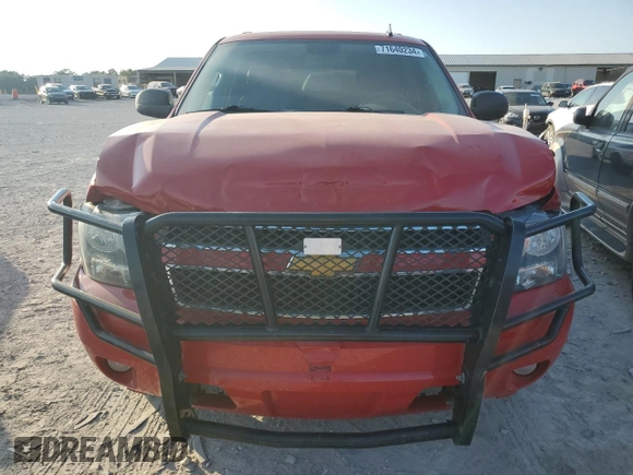 2014 Chevrolet Suburban LT with VIN 1GNSKJE73ER205997, listed as a Copart auction lot 71640234 with 188,562 mi miles and Clean Title. Bid and sale history available at carsss.com. Image 5.
