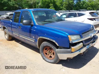 2004 Chevrolet Silverado 1500 LS with VIN 2GCEC19T241126595, listed as a IAAI auction lot 42007871 with 148,148 mi miles. Bid and sale history available at carsss.com. Image 1.