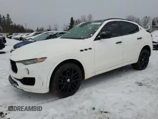 2018 Maserati Levante S GranSport z VIN ZN661YUS9JX285547, wystawiony jako Copart lot #46831575 z przebiegiem 60 369 mil mil oraz Tytuł czysty. Historia ofert i sprzedaży dostępna na DreamBid. Obrazek 1.