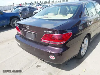 2005 Lexus ES 330 with VIN JTHBA30G455131431, listed as a IAAI auction lot 41900309 with 1 mi miles. Bid and sale history available at carsss.com. Image 17.
