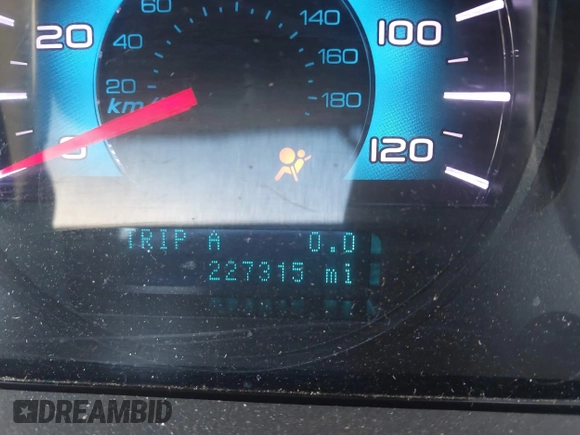 2011 Ford Fusion S with VIN 3FAHP0GA5BR226931, listed as a IAAI auction lot 42035608 with 227,315 mi miles. Bid and sale history available at carsss.com. Image 7.