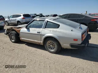 1981 Datsun 280ZX z VIN JN1HZ04S2BX413331, wystawiony jako Copart lot #50431235 z przebiegiem 98 237 mil mil oraz Tytuł czysty. Historia ofert i sprzedaży dostępna na DreamBid. Obrazek 2.