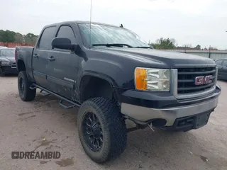 2007 GMC Sierra 1500 SLT z VIN 2GTEK13M471563958, wystawiony jako IAAI lot #41742032 z przebiegiem 294 548 mil mil oraz . Historia ofert i sprzedaży dostępna na DreamBid. Obrazek 1.