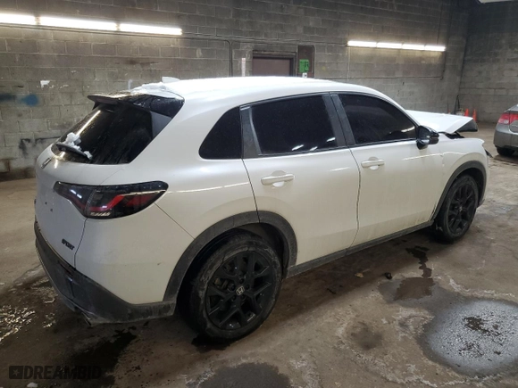 2024 Honda HR-V Sport with VIN 3CZRZ2H52RM710983, listed as a Copart auction lot 42246855 with 22,732 mi miles and Salvage Title. Bid and sale history available at carsss.com. Image 3.