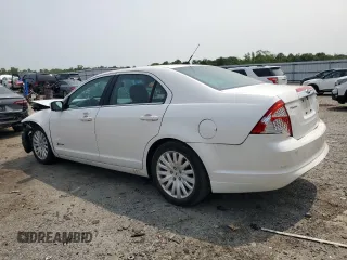 2011 Ford Fusion Hybrid with VIN 3FADP0L37BR152479, listed as a Copart auction lot 59857155 with 126,594 mi miles and Clean title. Bid and sale history available at DreamBid. Image 2.