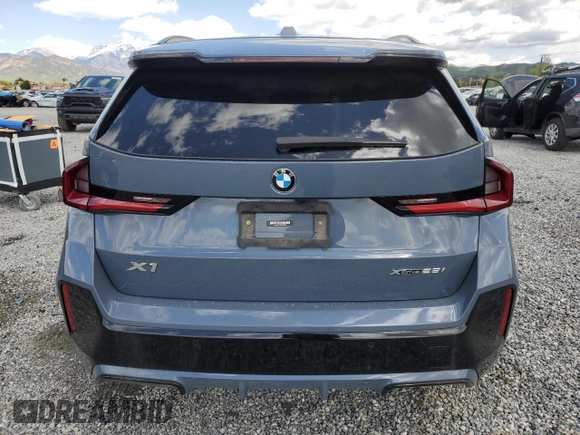 2023 BMW X1 xDrive28i z VIN WBX73EF00P5W09504, wystawiony jako Copart lot #51855325 z przebiegiem 37 759 mil mil oraz Szkoda całkowita • Salvage title. Historia ofert i sprzedaży dostępna na DreamBid. Obrazek 6.