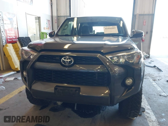 2016 Toyota 4Runner Limited with VIN JTEBU5JRXG5401670, listed as a IAAI auction lot 41866805 with 86,488 mi miles and . Bid and sale history available at DreamBid. Image 12.