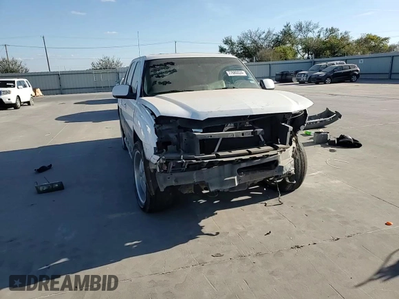 2003 Chevrolet Avalanche with VIN 3GNEC13T13G186356, listed as a Copart auction lot 77680024 with Not Provided miles and Salvage Title. Bid and sale history available at DreamBid. Image 10.