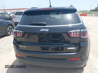 2024 Jeep Compass Latitude с VIN 3C4NJDBN4RT111850, выставлен на аукционе IAAI как лот 42771963 с пробегом 40 626 миль миль и . История ставок и продаж доступна на DreamBid. Изображение 16.