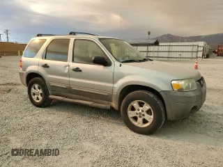 2005 Ford Escape XLT with VIN 1FMYU93Z35KC52175, listed as a Copart auction lot 71214694 with 125,278 mi miles and Salvage Title. Bid and sale history available at carsss.com. Image 4.