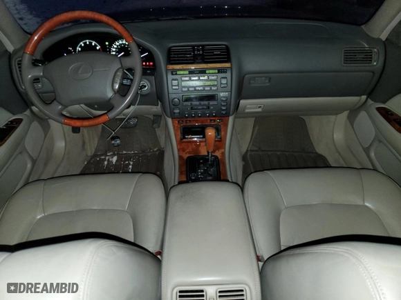 1998 Lexus LS 400 Luxury Sdn with VIN JT8BH28FXW0115900, listed as a Copart auction lot 83148124 with 224,776 mi miles and Salvage Title. Bid and sale history available at carsss.com. Image 8.