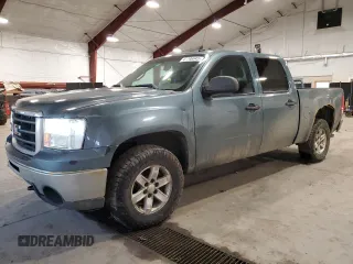 2010 GMC Sierra 1500 SLE z VIN 3GTRKVE37AG294947, wystawiony jako Copart lot #47796645 z przebiegiem 173 329 mil mil oraz Czysty tytuł • Clean title. Historia ofert i sprzedaży dostępna na DreamBid. Obrazek 1.