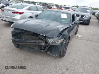 2017 Ford Mustang V6 с VIN 1FA6P8AMXH5203178, выставлен на аукционе IAAI как лот 42124208 с пробегом 145 091 миль миль и . История ставок и продаж доступна на DreamBid. Изображение 2.