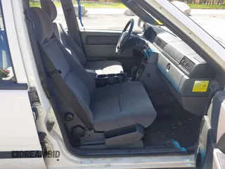 1995 Volvo 900 Action с VIN YV1JS8314S3208010, выставлен на аукционе IAAI как лот 42159413 с пробегом 232 370 миль миль и . История ставок и продаж доступна на DreamBid. Изображение 5.