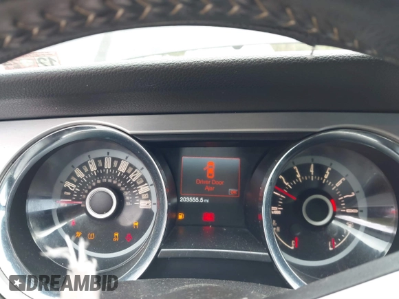 2013 Ford Mustang V6 with VIN 1ZVBP8EM3D5211391, listed as a IAAI auction lot 40585527 with 203,555 mi miles and . Bid and sale history available at DreamBid. Image 7.