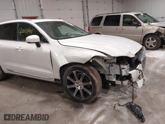 2019 Volvo XC60 Inscription with VIN LYVA22RL4KB335663, listed as a IAAI auction lot 42013201 with 84,527 mi miles and . Bid and sale history available at DreamBid. Image 6.