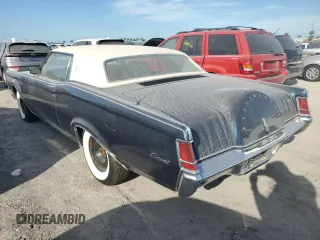1971 Lincoln Continental with VIN 1Y89A822627, listed as a Copart auction lot 75398604 with 71,553 mi miles and Salvage Title. Bid and sale history available at DreamBid. Image 2.