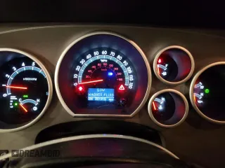 2014 Toyota Sequoia Platinum with VIN 5TDDW5G16ES102497, listed as a Copart auction lot 83867114 with 201,315 mi miles and Salvage Title. Bid and sale history available at carsss.com. Image 9.