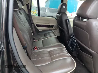 2011 Land Rover Range Rover HSE Lux z VIN SALMF1D42BA352103, wystawiony jako Copart lot #56767575 z przebiegiem 113 448 mil mil oraz Szkoda całkowita • Salvage title. Historia ofert i sprzedaży dostępna na DreamBid. Obrazek 10.