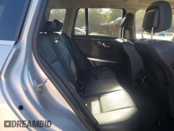2015 Mercedes-Benz GLK 350 with VIN WDCGG8JB7FG396639, listed as a Copart auction lot 74682394 with 134,635 mi miles and Salvage Title. Bid and sale history available at DreamBid. Image 11.