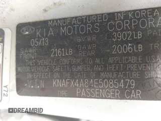 2014 Kia Forte EX with VIN KNAFX4A84E5085479, listed as a IAAI auction lot 41886196 with 183,815 mi miles. Bid and sale history available at carsss.com. Image 9.