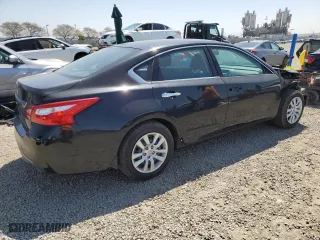 2017 Nissan Altima 2.5 SR with VIN 1N4AL3AP9HN334363, listed as a Copart auction lot 51983625 with 125,666 mi miles and Salvage Title. Bid and sale history available at carsss.com. Image 3.
