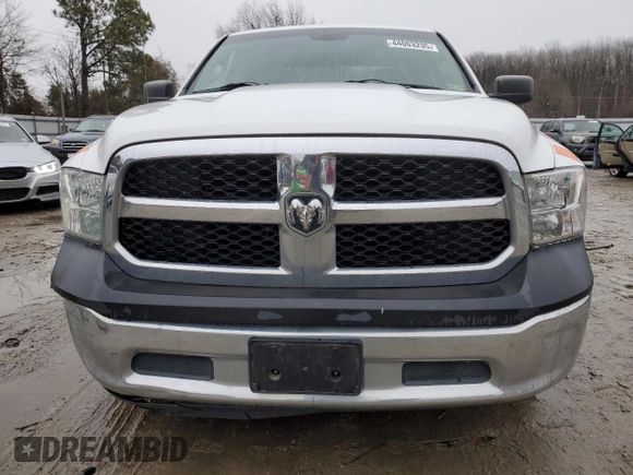 2015 Ram 1500 Tradesman z VIN 1C6RR6FGXFS523843, wystawiony jako Copart lot #44003295 z przebiegiem 198 251 mil mil oraz Czysty tytuł • Clean title. Historia ofert i sprzedaży dostępna na DreamBid. Obrazek 5.