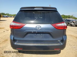 2017 Toyota Sienna XLE Auto Access Seat with VIN 5TDYZ3DC7HS789139, listed as a Copart auction lot 53200635 with Not provided miles and Salvage title. Bid and sale history available at DreamBid. Image 6.