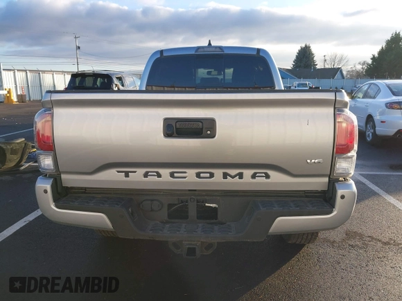 2023 Toyota Tacoma SR5 z VIN 3TMDZ5BN6PM156824, wystawiony jako IAAI lot #41031932 z przebiegiem 14 226 mil mil oraz . Historia ofert i sprzedaży dostępna na DreamBid. Obrazek 16.